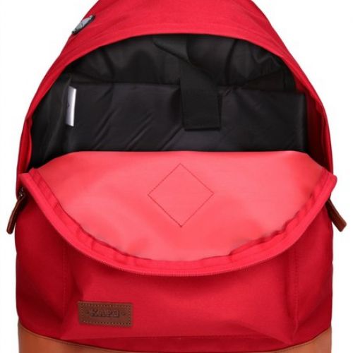 Красный рюкзак ХА РЭ