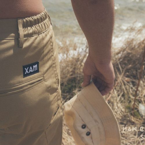 Стильные мужские шорты песочного цвета от украинского бренда XAM